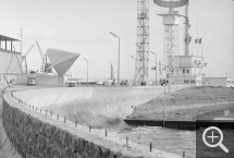 View of the Musée-maison de la Culture building site and the Signal from the levee. © Centre Pompidou, bibliothèque Kandinsky, fonds Cardot-Joly / Pierre Joly - Véra Cardot