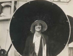 Alice Senn Alice Senn